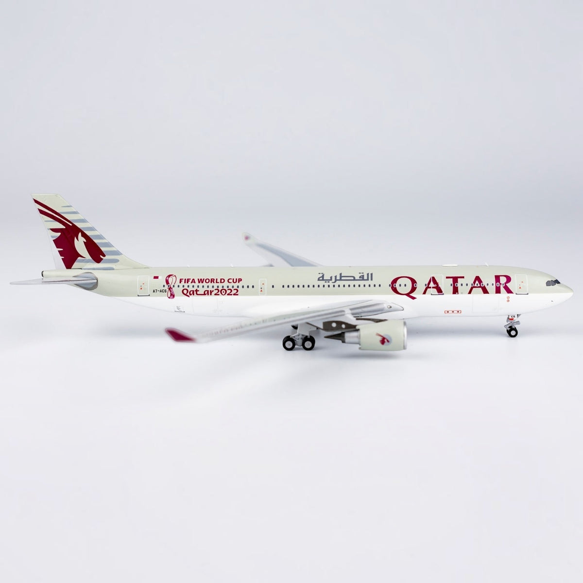 Slice Airbus A330-200 Qatar Airways FIFA World Cup 2022 diecast model aircraft in 1:400 scale