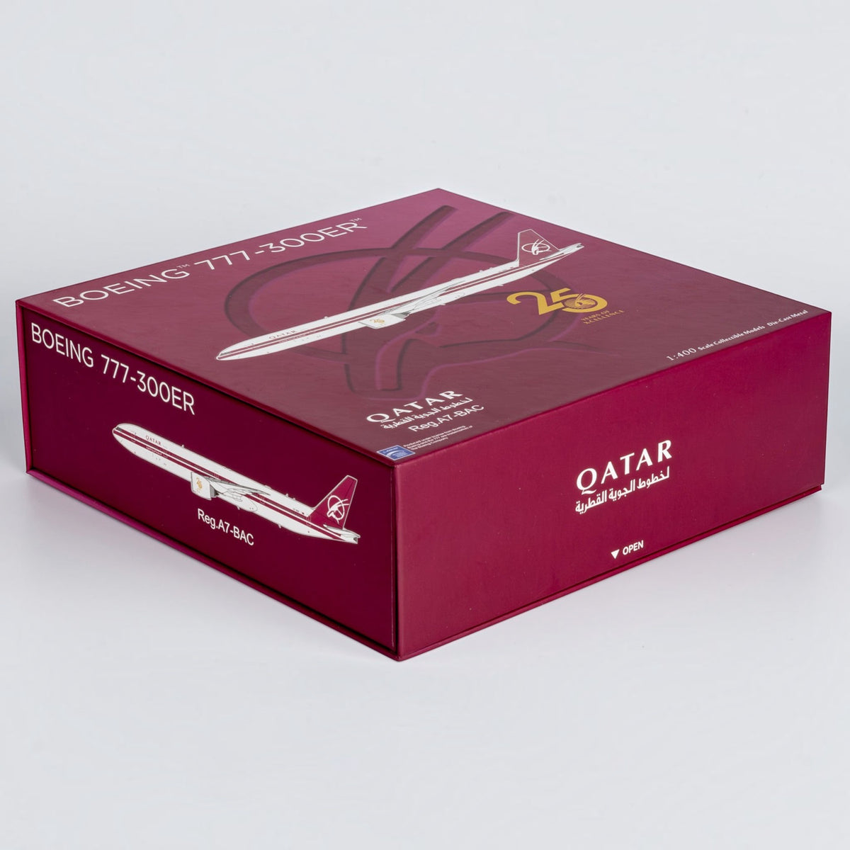 Slice Boeing 777-300ER Qatar Airways 25 years retro special edition diecast model aircraft packaging box