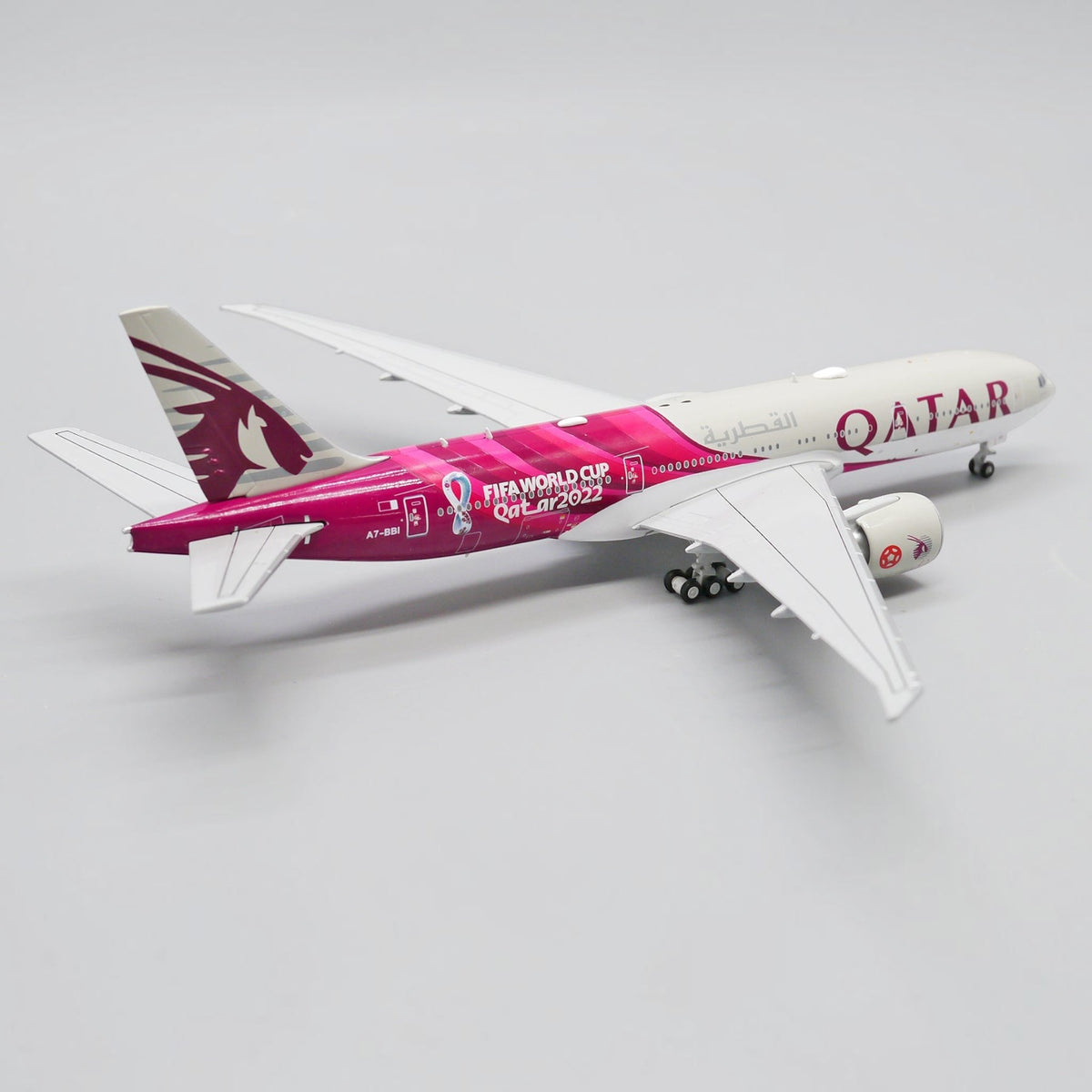 Slice Boeing 777-200LR Qatar Airways diecast model aircraft with FIFA World Cup 2022 livery in 1:400 scale