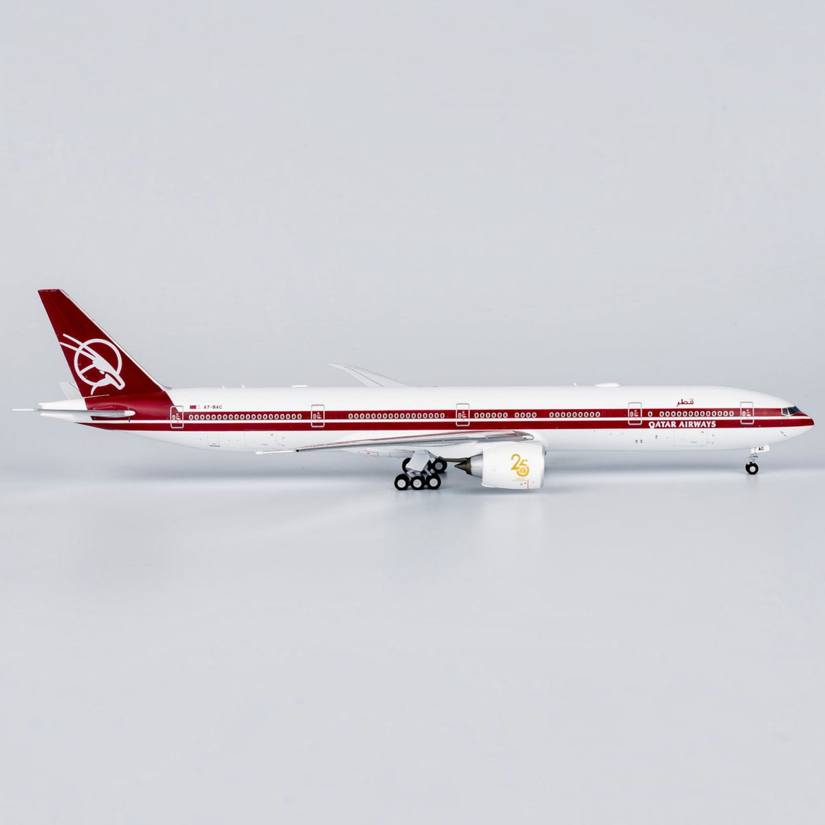 Slice Boeing 777-300ER Qatar Airways 25th anniversary retro livery diecast model aircraft in 1:400 scale