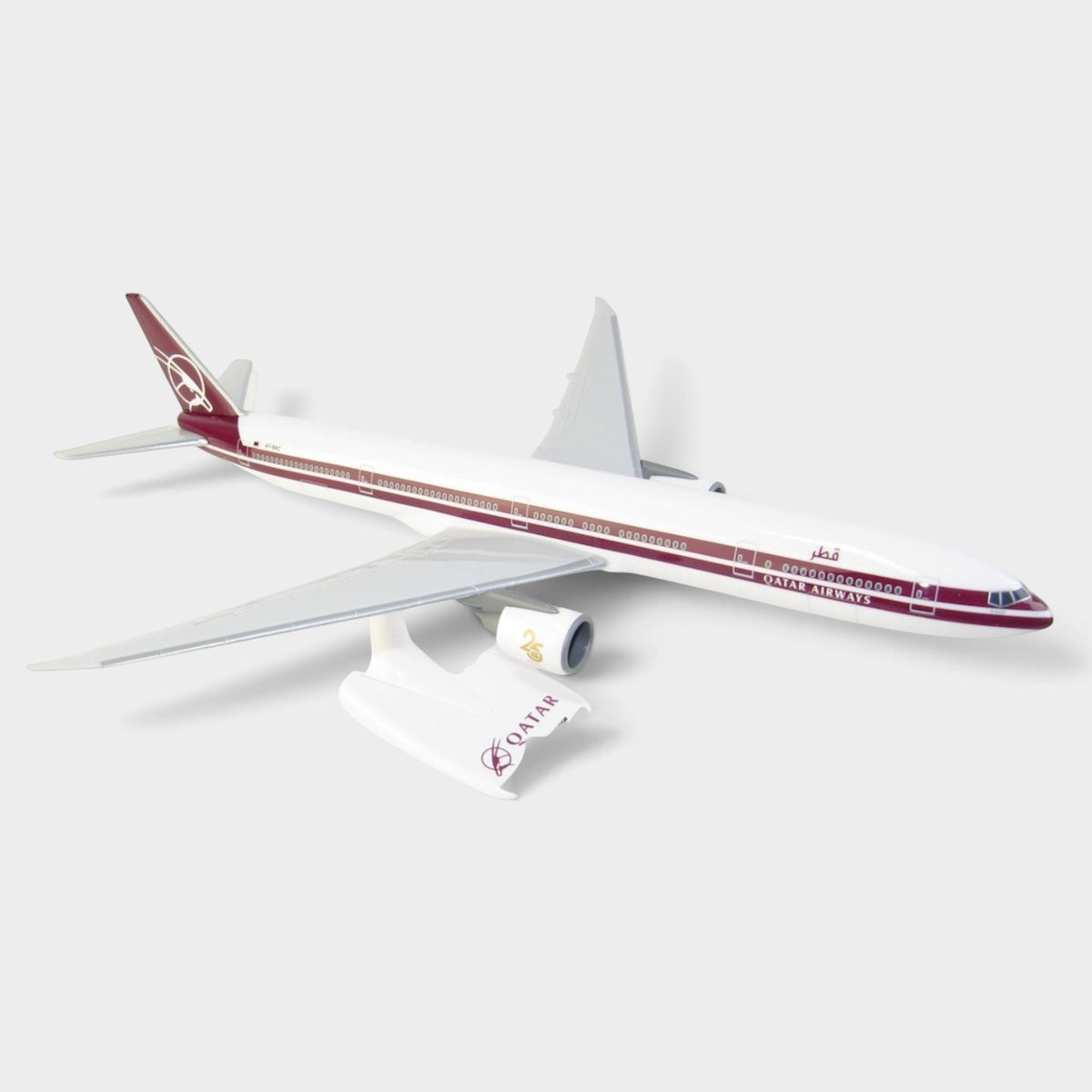 Slice Boeing 777-300ER Qatar Airways retro livery snap-fit model plane with A7-BAC registration