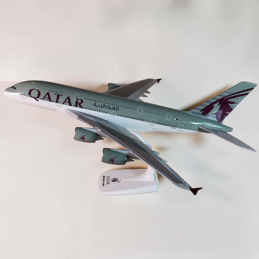 مجسم إيرباص A380 القطرية A7-APE بمقياس 1:200 | Airbus A380 Qatar Airways A7-APE 1:200 PPC Model