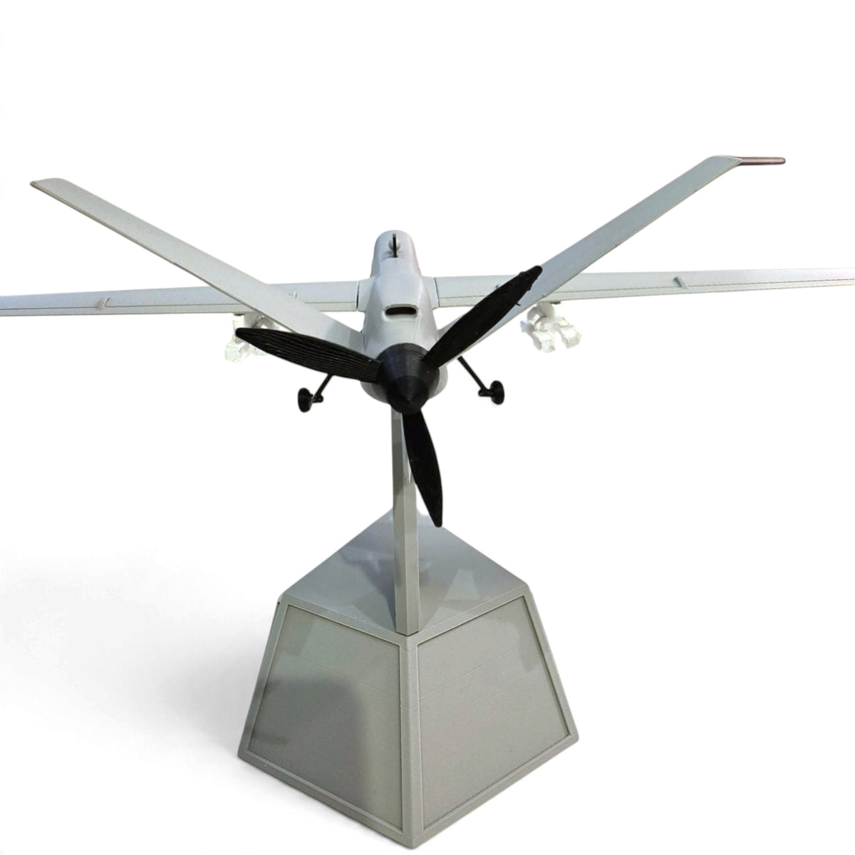MQ-9 Reaper Drone Model with Display Stand | نموذج طائرة MQ-9 ريبر المسيّرة