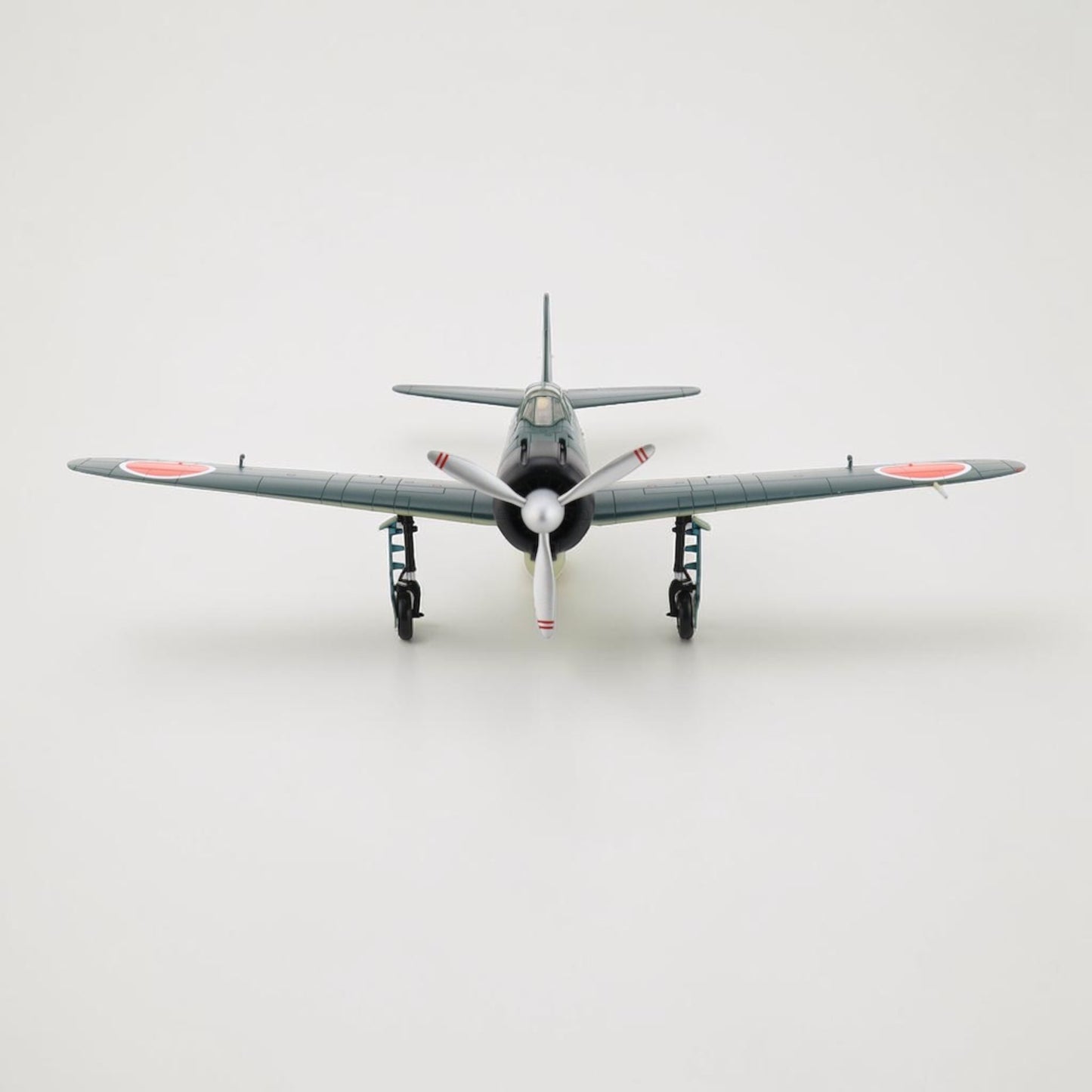 طائرة صفر اليابانية زيرو تيتسونزو إيواموتو 1944 | A6M2b Zero Fighter Tetsunzo Iwamoto Hobby Master 1:48