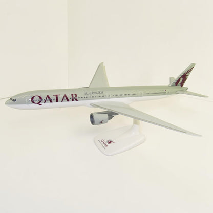 مجسم بوينغ 300ER-777 القطرية A7-BEJ بمقياس 1:200 | Boeing 777-300ER Qatar Airways A7-BEJ PPC