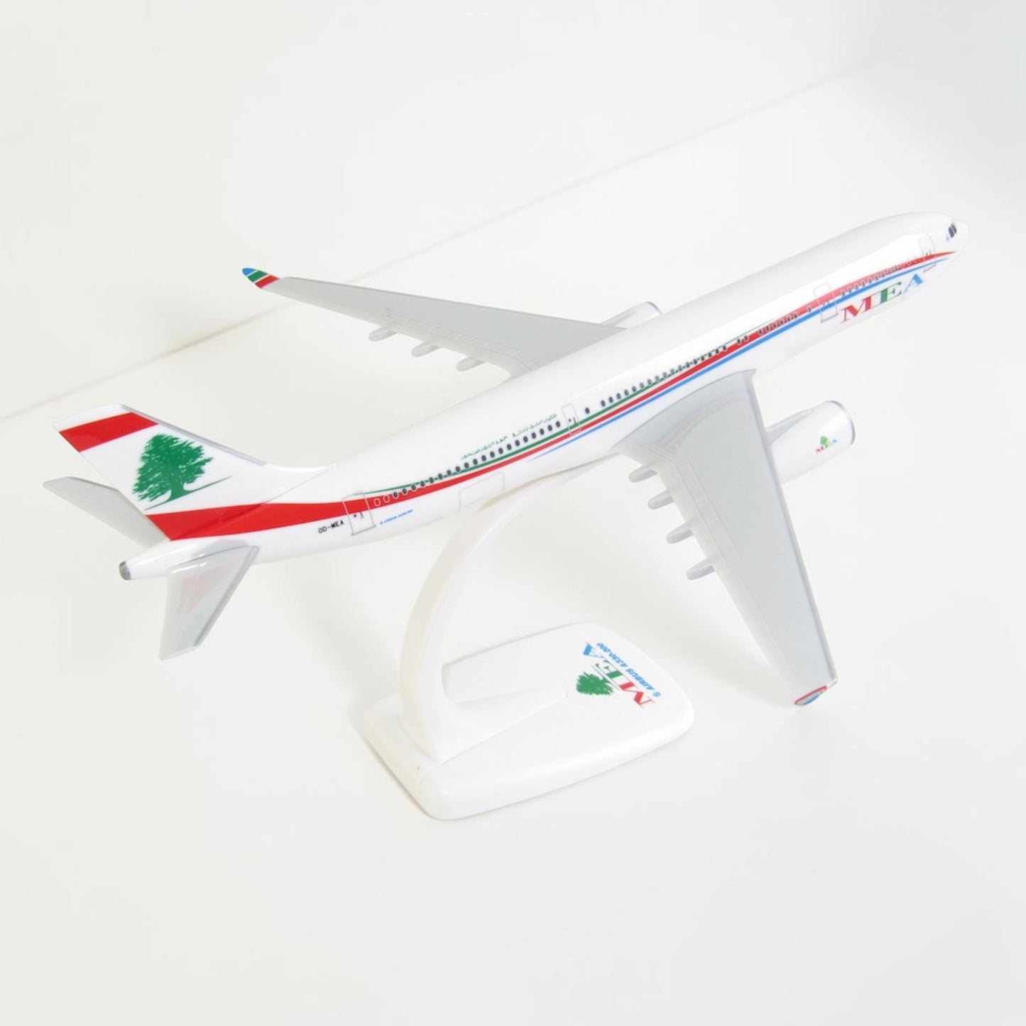 مجسم إيرباص A330 طيران الشرق الأوسط اللبنانية | Airbus A330-200 MEA Middle East Airlines OD-MEA PPC
